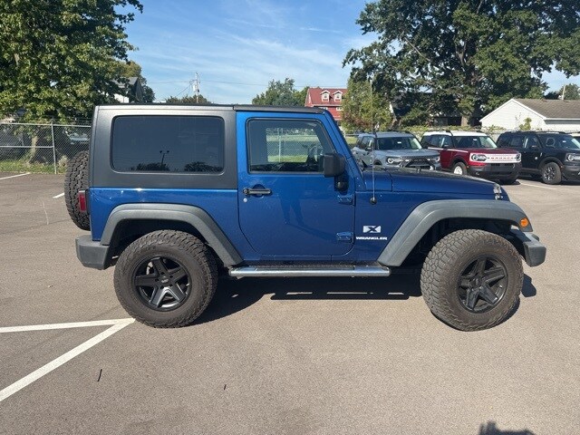 2009 Jeep Wrangler X photo 2