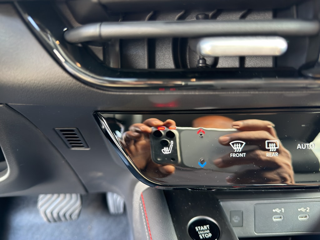 2026 Nissan KICKS SR AWD - Photo 26