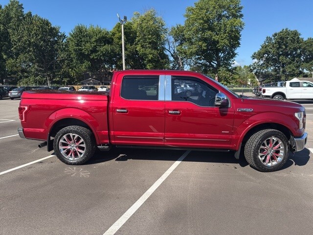 2015 Ford F-150 Lariat photo 2
