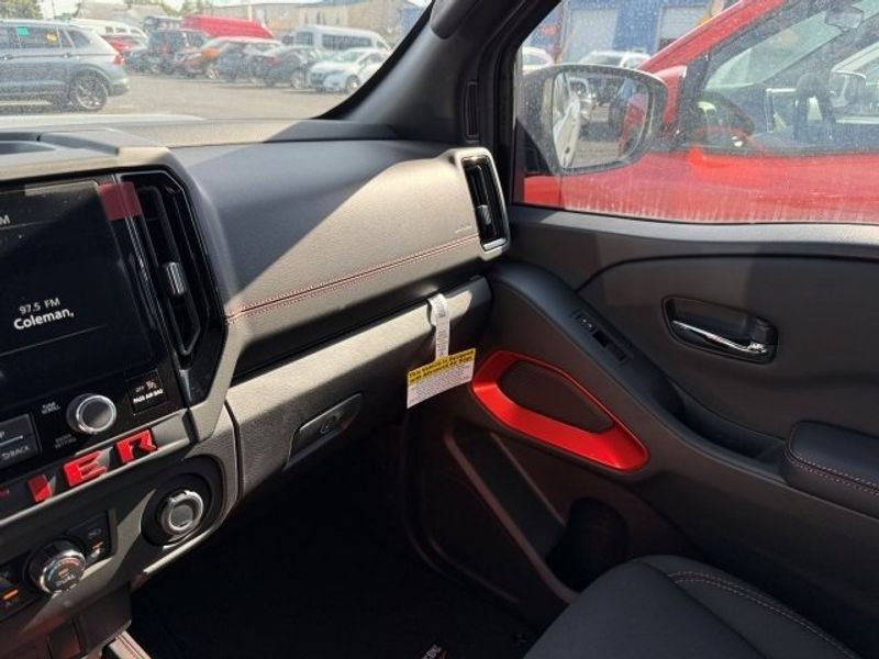 2025 Nissan Frontier PRO-4X - Photo 19
