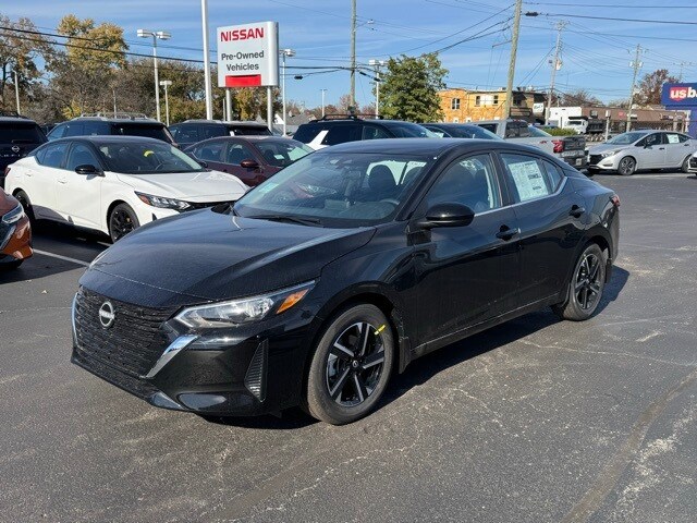 2025 Nissan Sentra SV photo 2