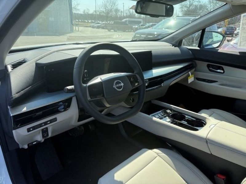 2025 Nissan Murano SL - Photo 12