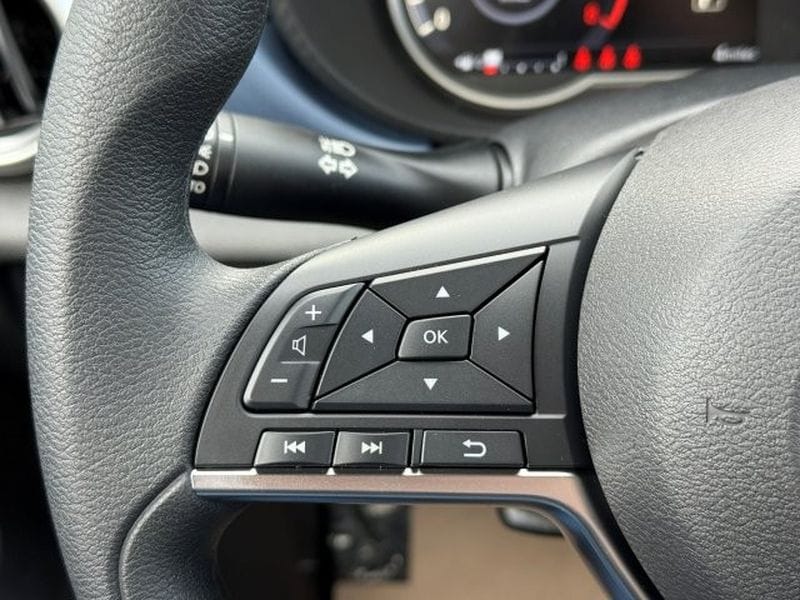 2025 Nissan Versa Sedan SV - Photo 26