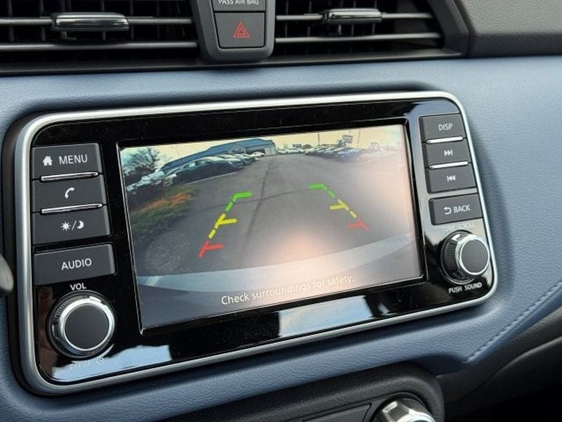 2025 Nissan Versa Sedan SV - Photo 22