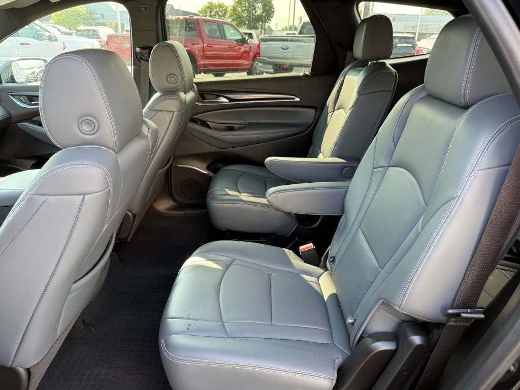 2022 Buick Enclave Essence - Photo 17
