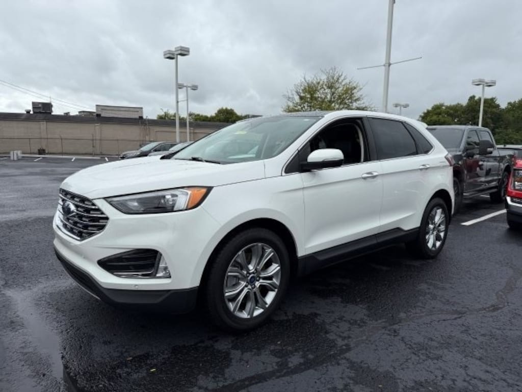 Used 2022 Ford Edge Titanium SUV