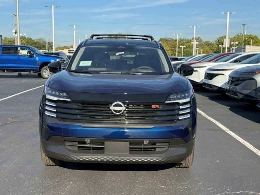 New 2026 Nissan Kicks SR SUV