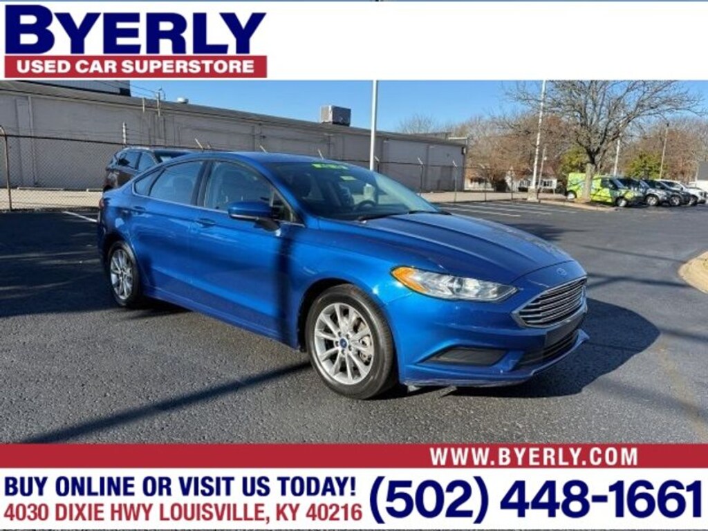 Used 2017 Ford Fusion SE Sedan