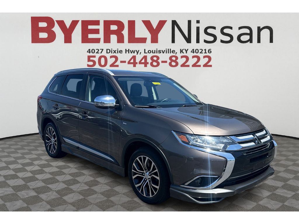 2016 Mitsubishi Outlander GT S-AWC's photo