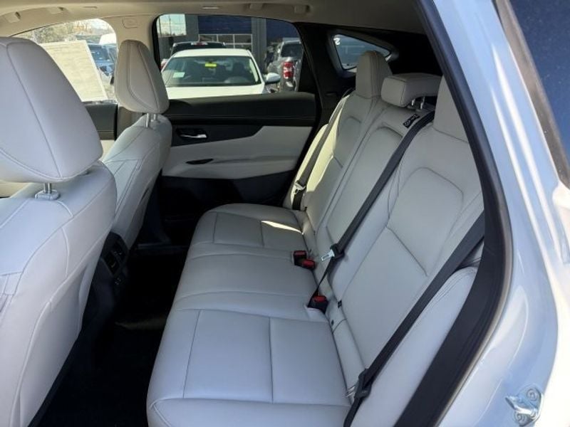 2025 Nissan Murano SL - Photo 17