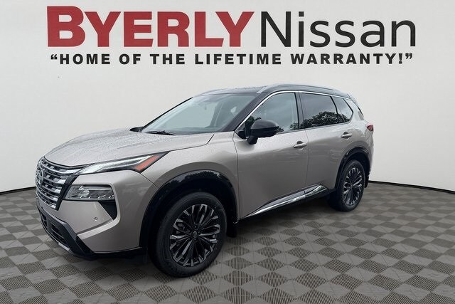 2026 Nissan Rogue Platinum photo 2