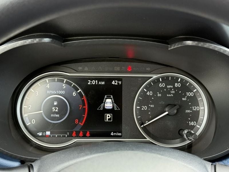 2025 Nissan Versa Sedan SV - Photo 28