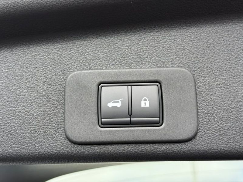 2025 Nissan Murano SL - Photo 23