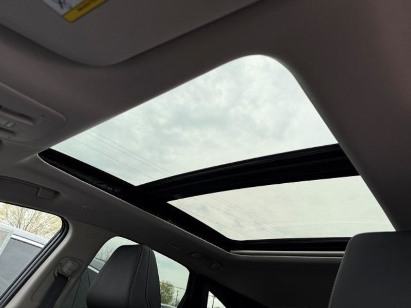 2025 Nissan Murano SL - Photo 18