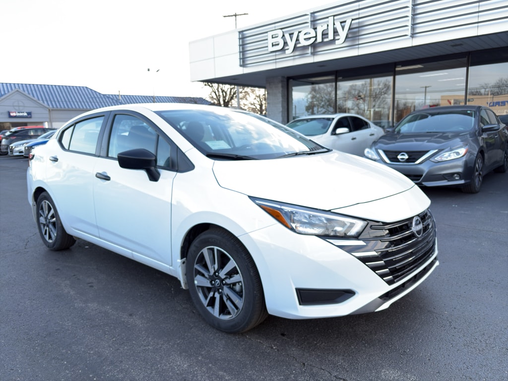 2025 Nissan Versa Sedan S