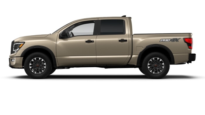 2024 Nissan Titan.jpg