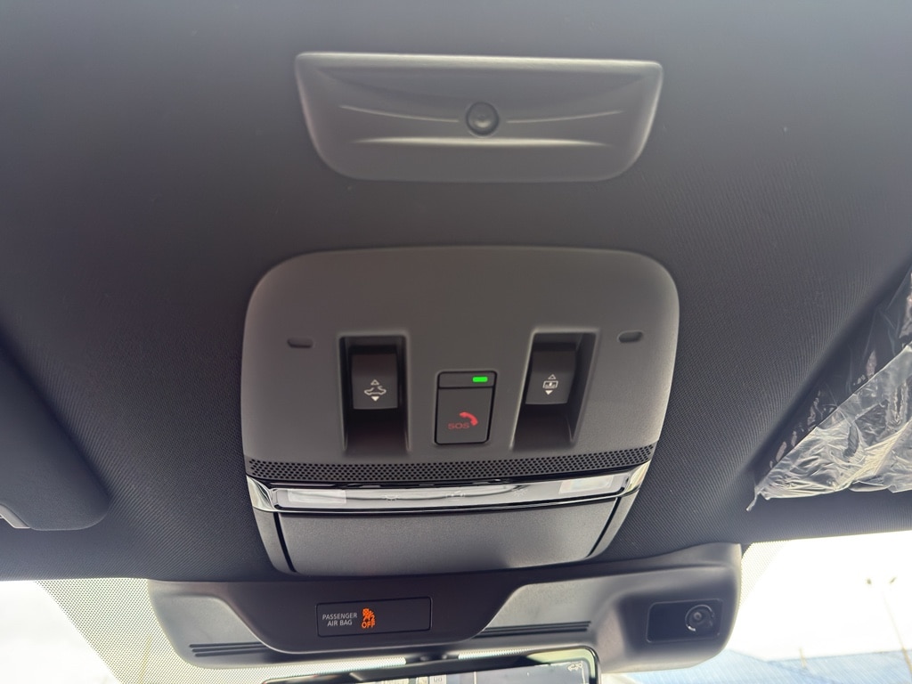 2025 Nissan Armada Platinum - Photo 33