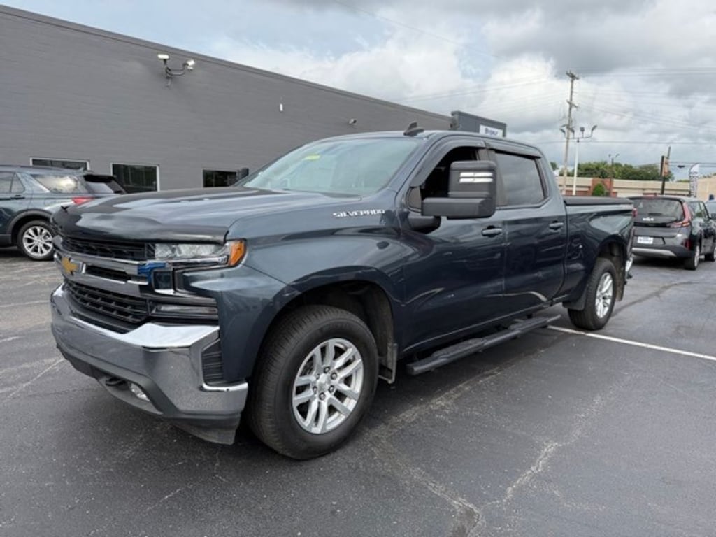 Used 2020 Chevrolet Silverado LT Crew Cab