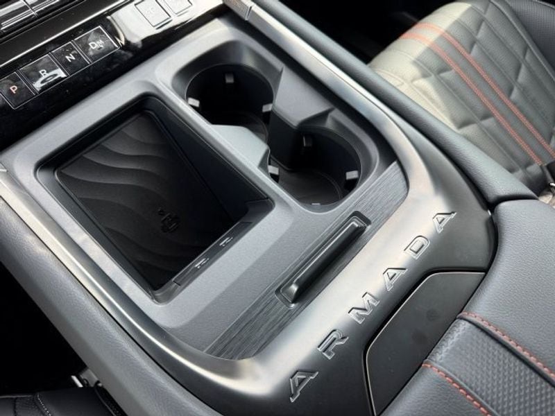 2025 Nissan Armada PRO-4X - Photo 31