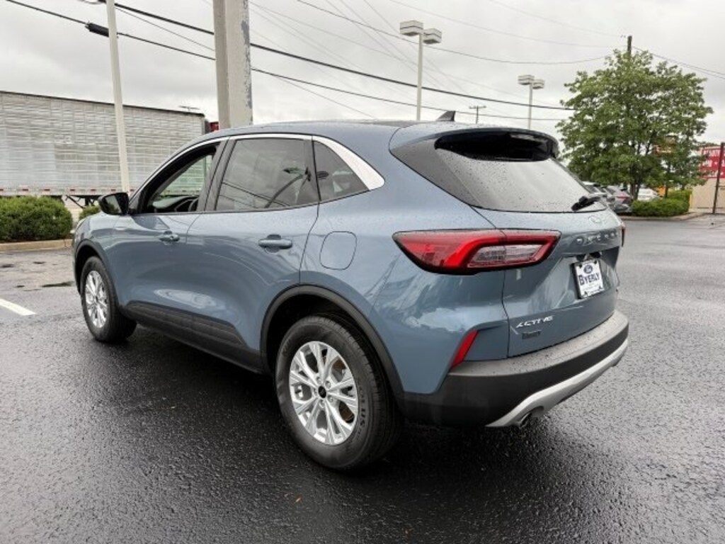 Used 2024 Ford Escape Active SUV