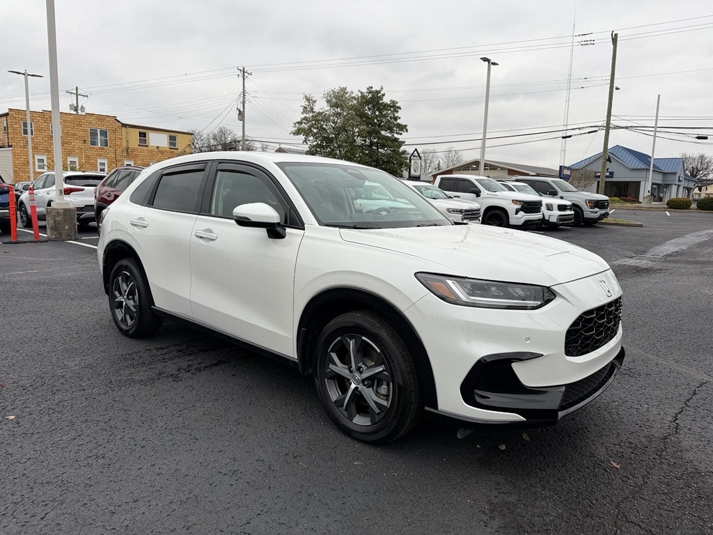 2024 Honda HR-V EX-L's photo