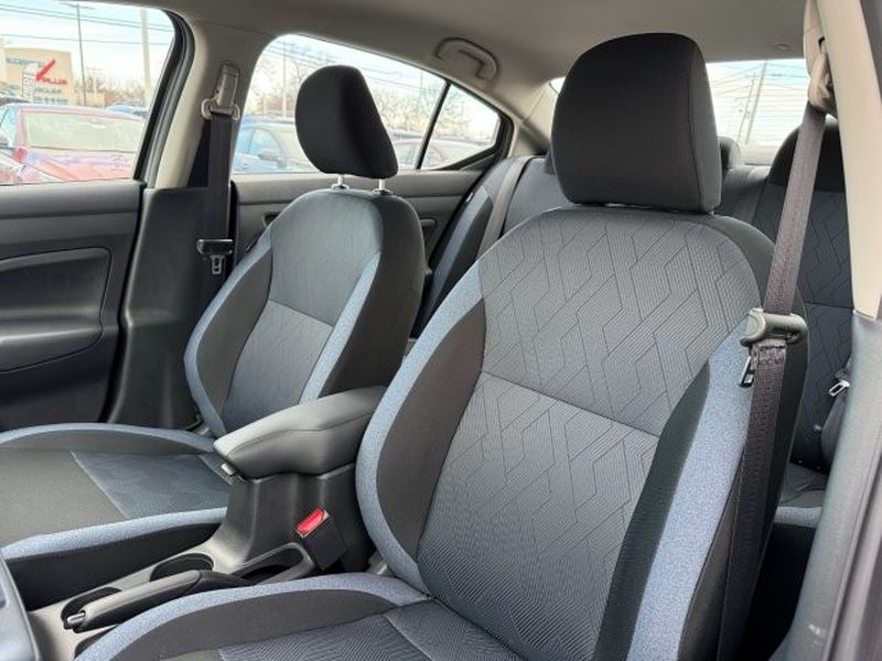 2025 Nissan Versa Sedan SV - Photo 16