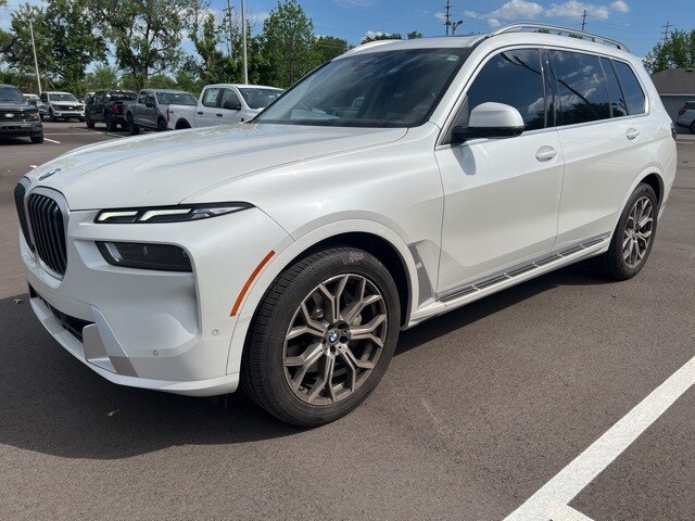 2023 Bmw X7 xDrive40i photo 2