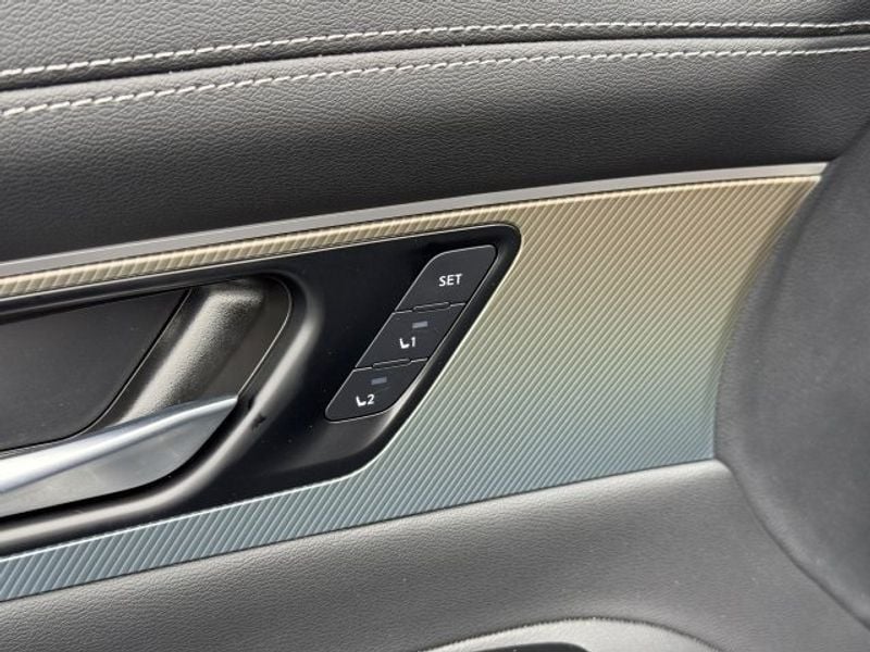 2025 Nissan Murano SL - Photo 12