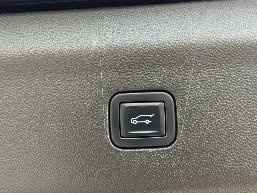 2022 Buick Enclave Essence - Photo 21