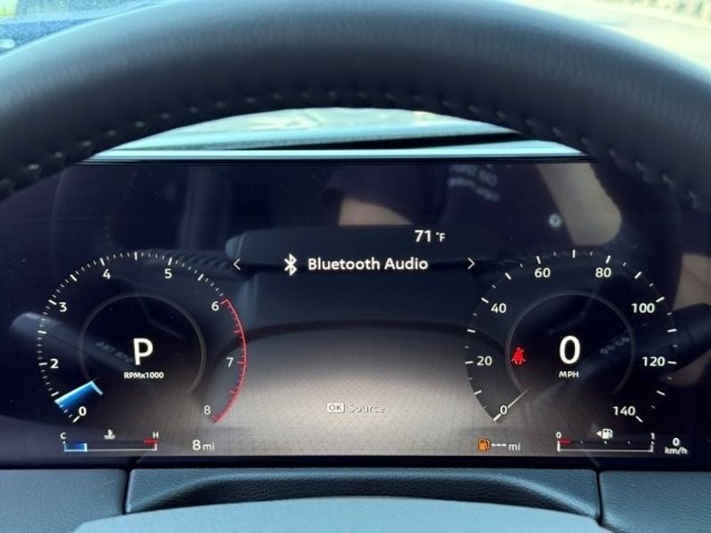 2026 Nissan Armada SV - Photo 31