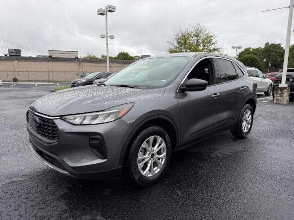 Used 2024 Ford Escape Active SUV