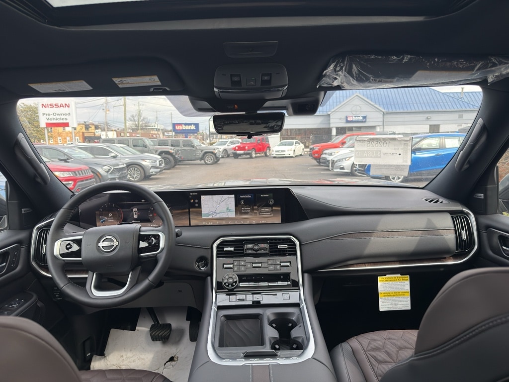2025 Nissan Armada Platinum - Photo 17