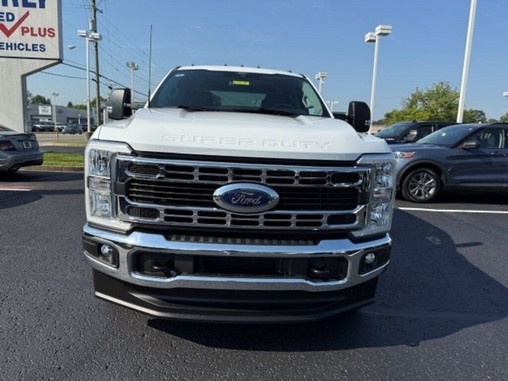 Used 2024 Ford F-250 XLT Crew Cab