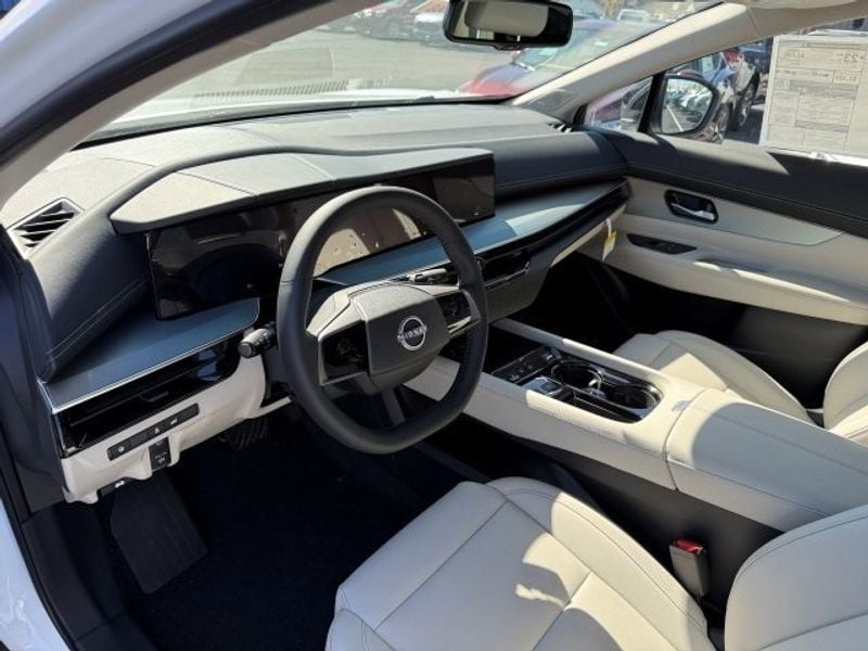 2025 Nissan Murano SL - Photo 11