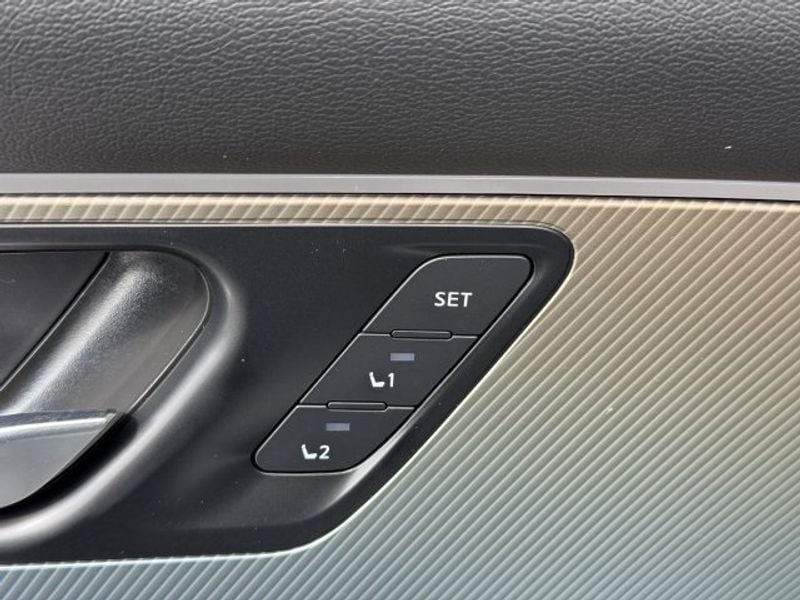 2025 Nissan Murano SL - Photo 13