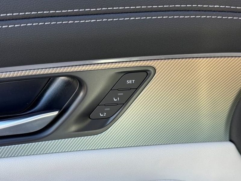 2025 Nissan Murano SL - Photo 10