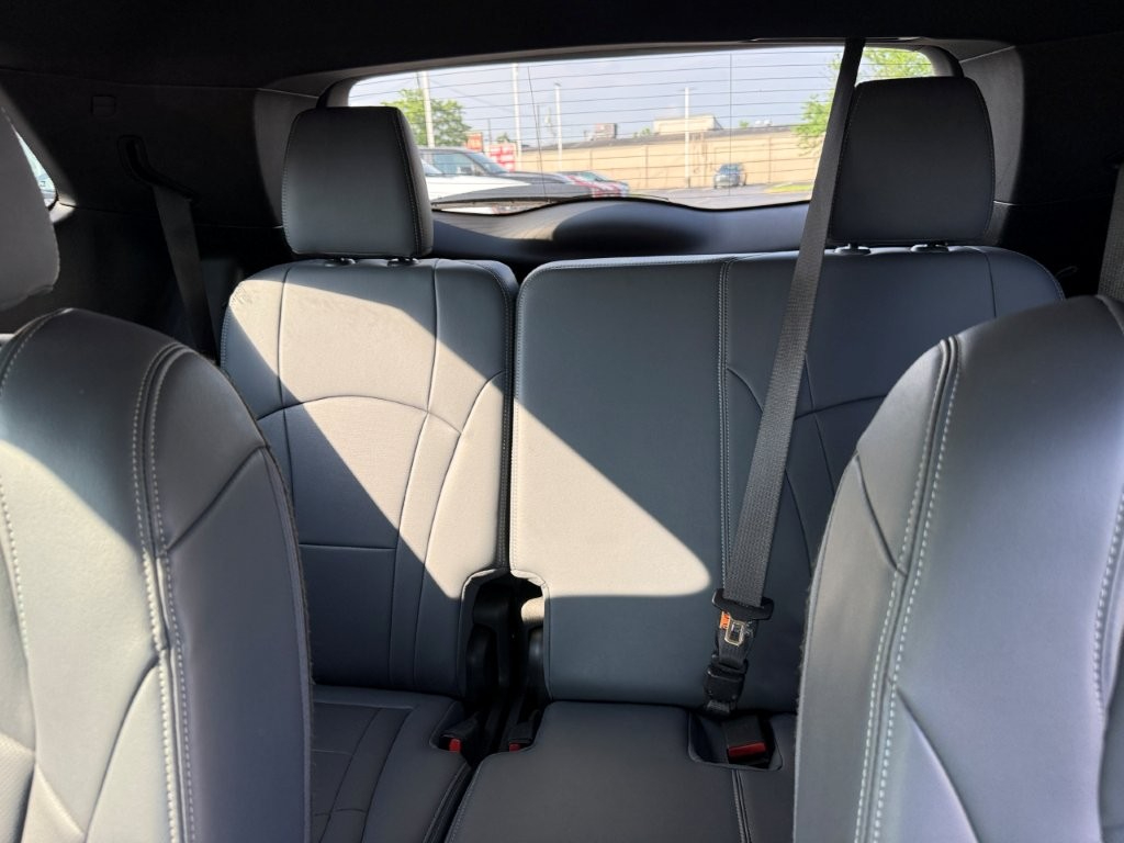 2022 Buick Enclave Essence - Photo 18