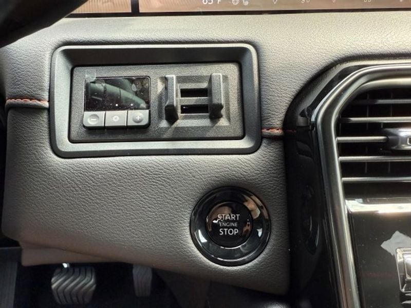 2025 Nissan Armada PRO-4X - Photo 34