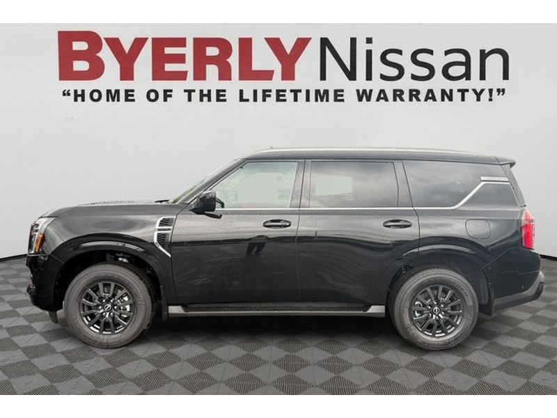 2026 Nissan Armada SV's photo