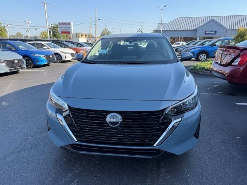 New 2025 Nissan Sentra SV Sedan