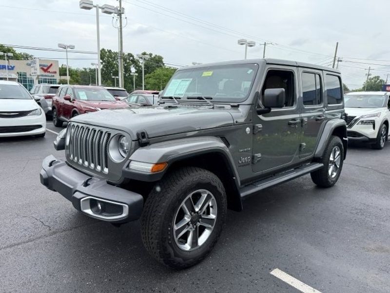 2020 Jeep Wrangler Unlimited Sahara photo 3