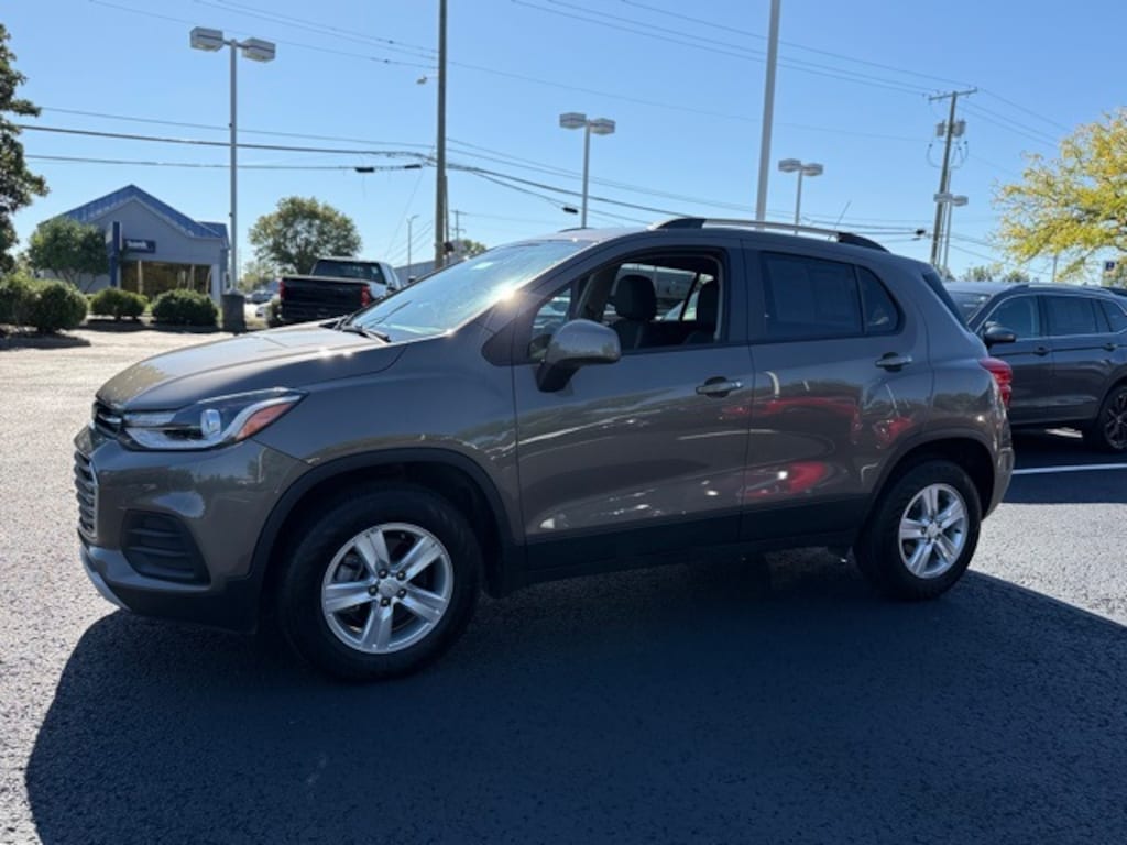Used 2022 Chevrolet Trax LT SUV