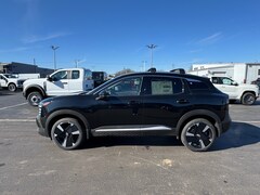 2026 Nissan Kicks SR SUV