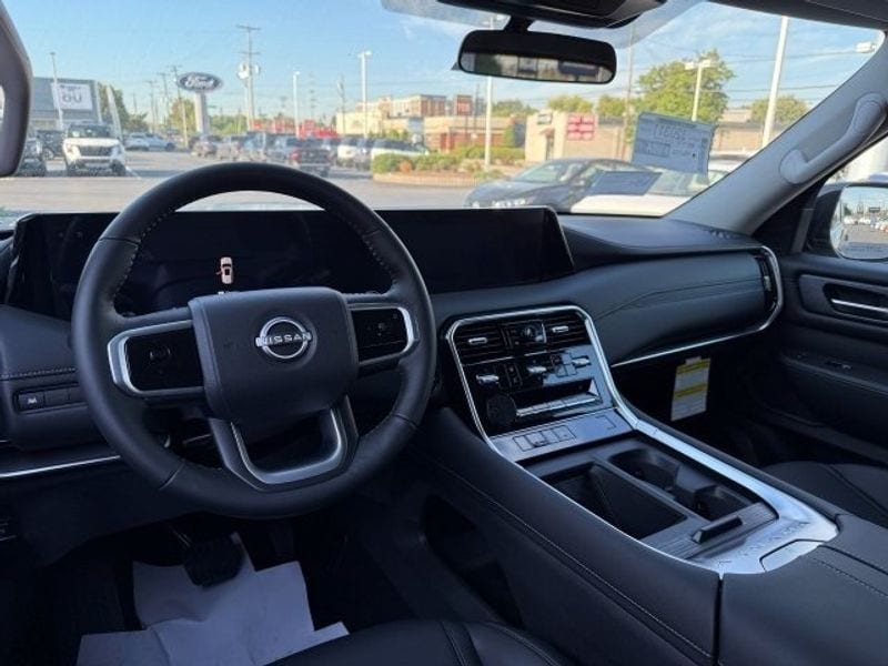 2026 Nissan Armada SV - Photo 19