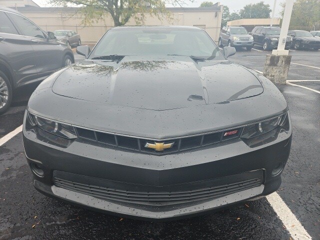 2015 Chevrolet Camaro 1LT photo 2