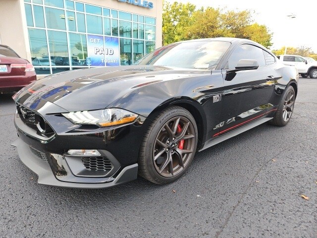 2022 Ford Mustang Mach 1 photo 3