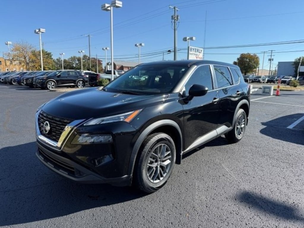 Used 2021 Nissan Rogue S SUV
