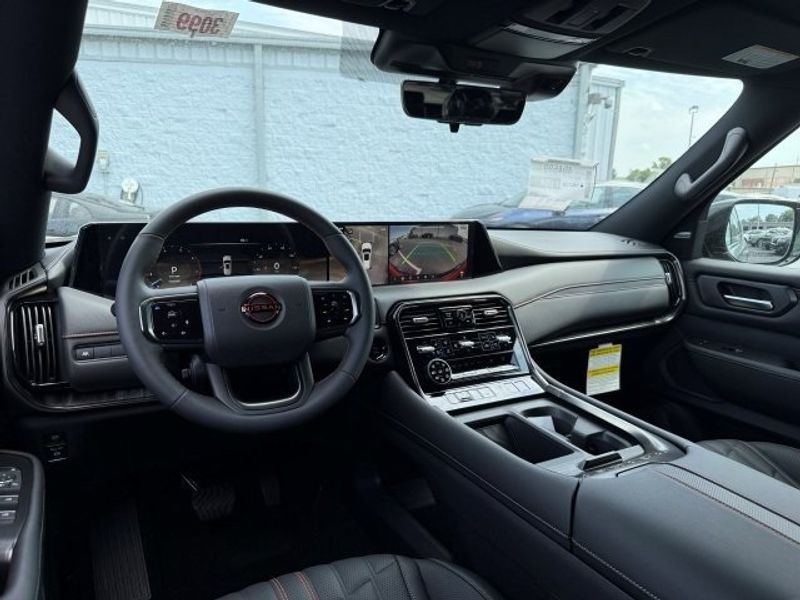 2025 Nissan Armada PRO-4X - Photo 21