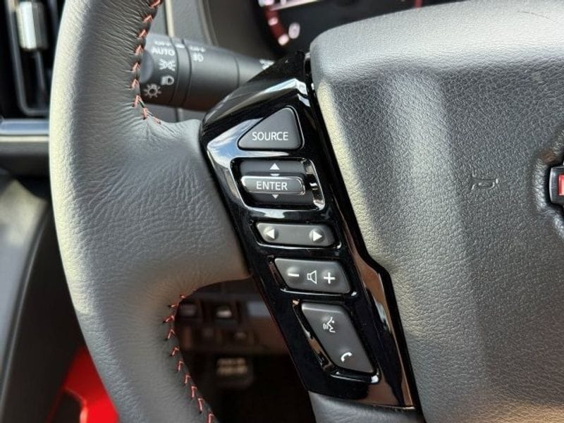 2025 Nissan Frontier PRO-4X - Photo 26