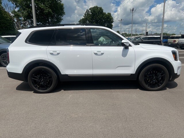 2023 Kia Telluride X-Line photo 2